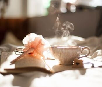 本と紅茶